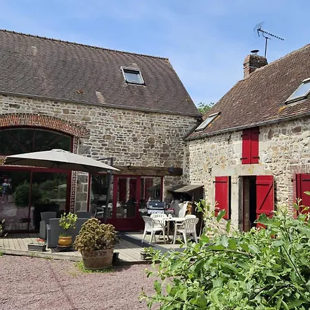 Du Nomad's Land Apartman La Lande-de-Goult