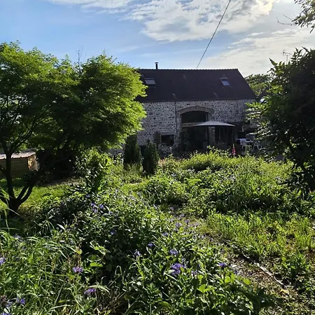 Apartman Du Nomad's Land La Lande-de-Goult
